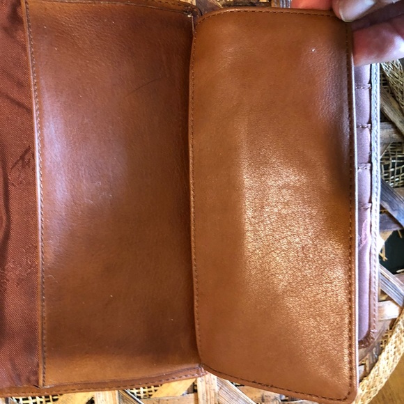 Fossil Long Wallet Purse in Camel Gorgeous! - Picture 3 of 8